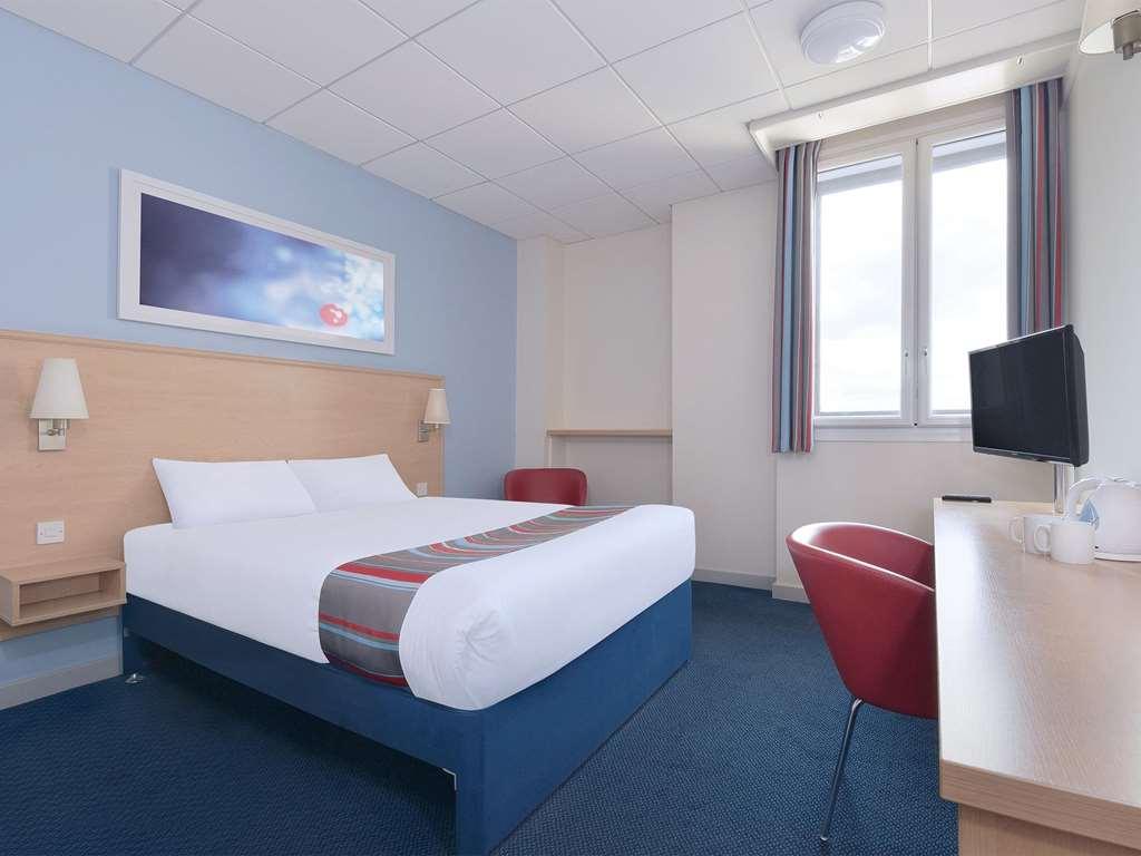 Travelodge Newbury Tot Hill Highclere Номер фото