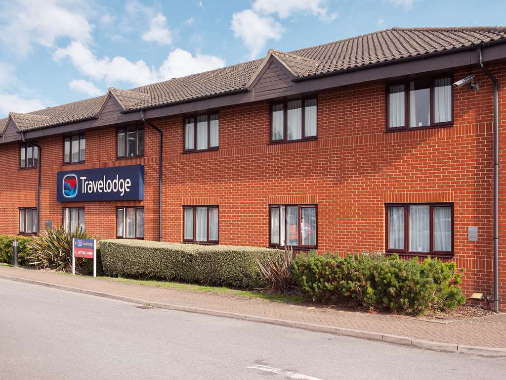 Travelodge Newbury Tot Hill Highclere Екстер'єр фото